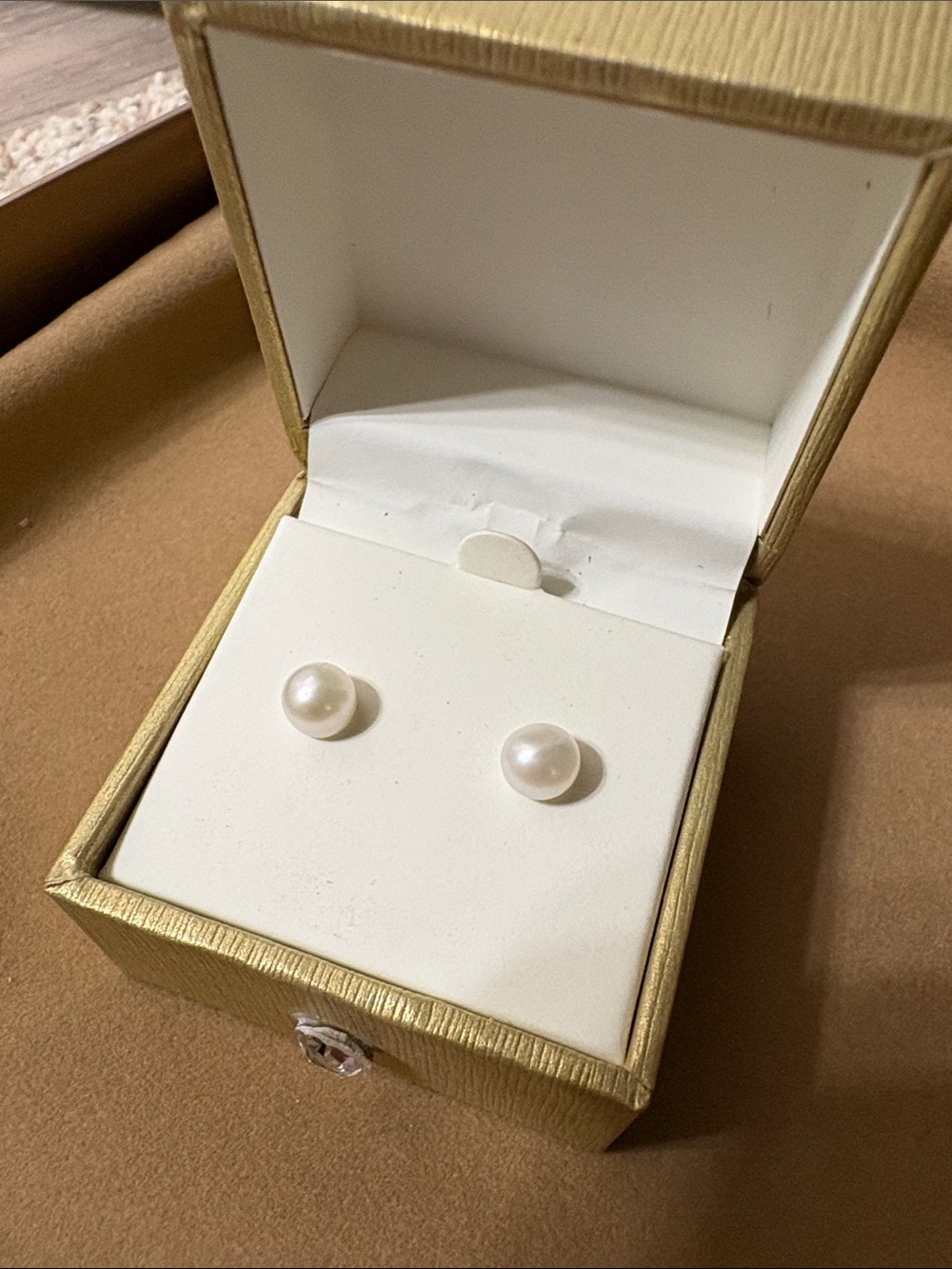 Classic White Pearl Stud Earrings - Elegant Everyday Jewelry